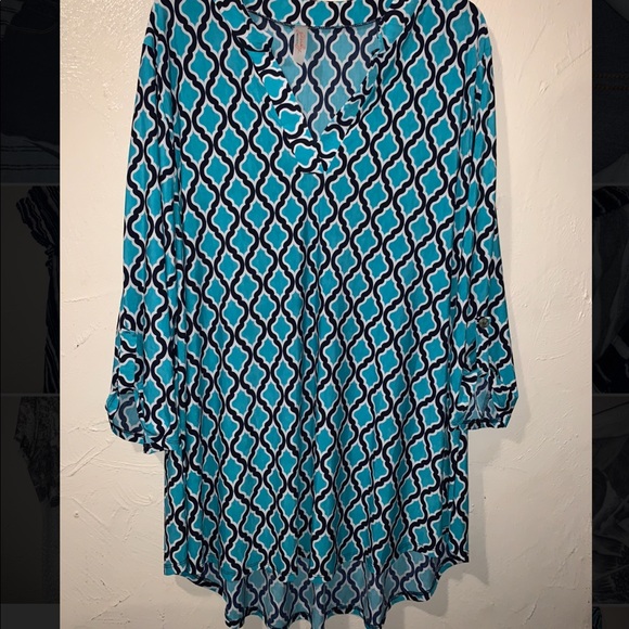 PLUS SIZE teal tunic - Picture 1 of 3
